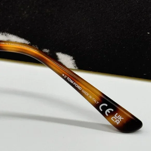 New, TOM FORD Stella Sunglasses TF1185 28E Authentic NEW TOM FORD STELLA TF1185 28E GOLD UNISEX SUNGLASSES FT1185  main image 4